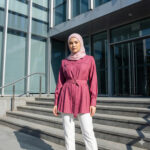 T19028GK MAUVE BUCKLE SASH LONG SLEEVE TOP